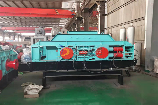 對(duì)輥破碎機(jī)